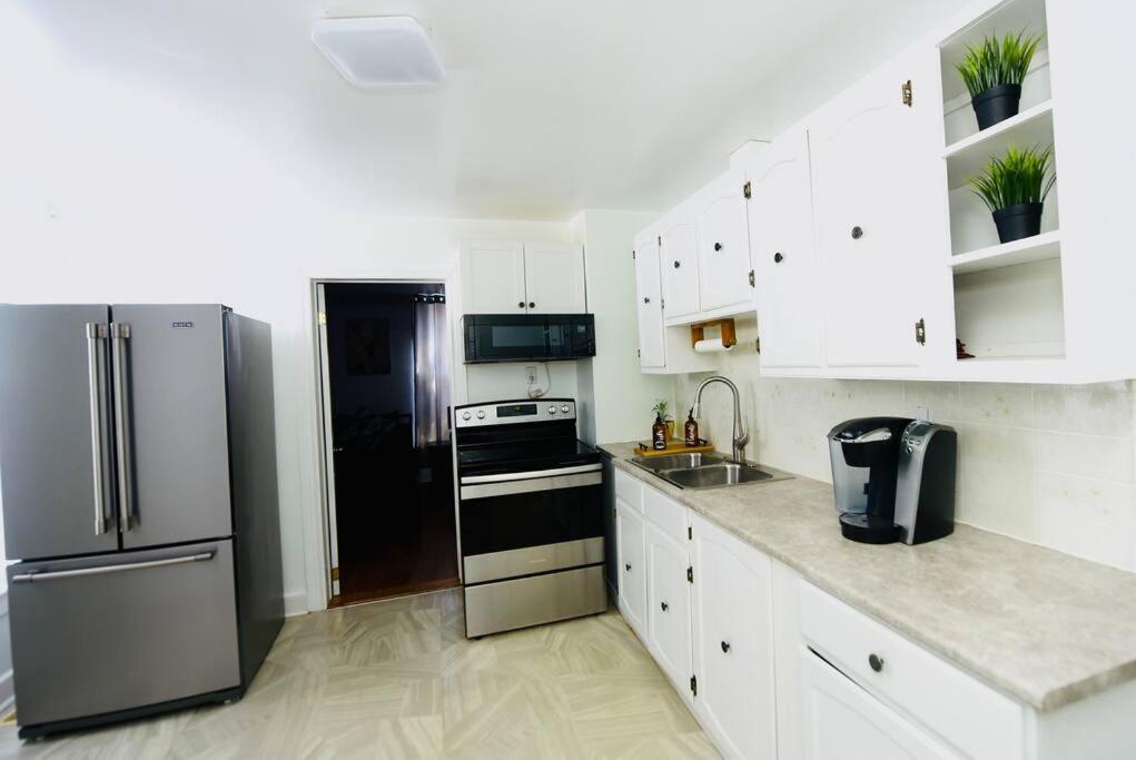 Appartement Prime Location Duo Nest & Rest à Kingston Extérieur photo